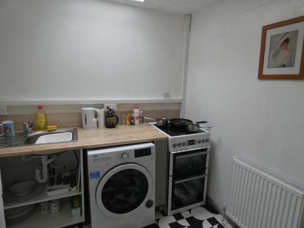Bridge Street En Suite Rooms Merthyr Tydfil Eksteriør billede