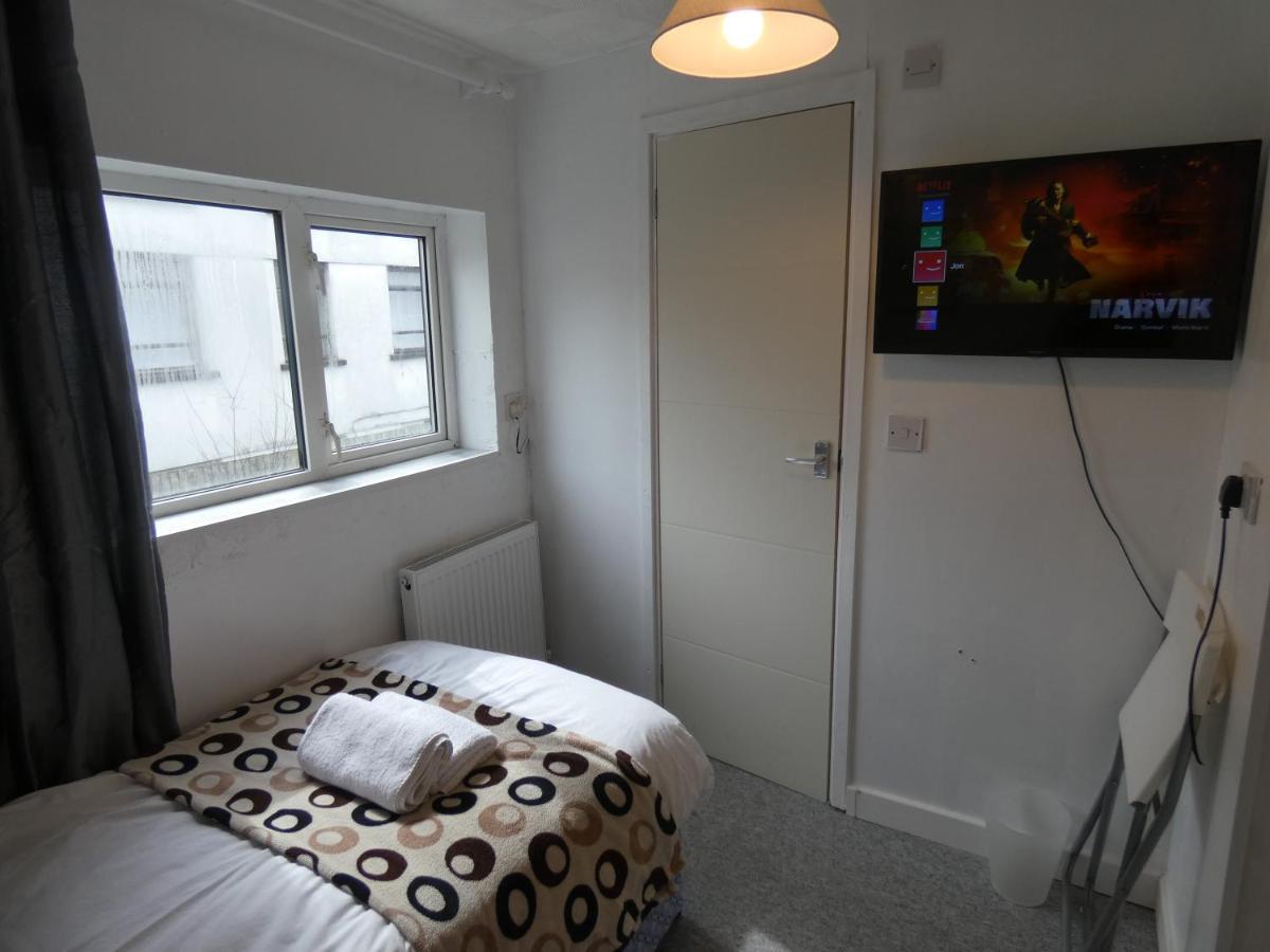 Bridge Street En Suite Rooms Merthyr Tydfil Eksteriør billede